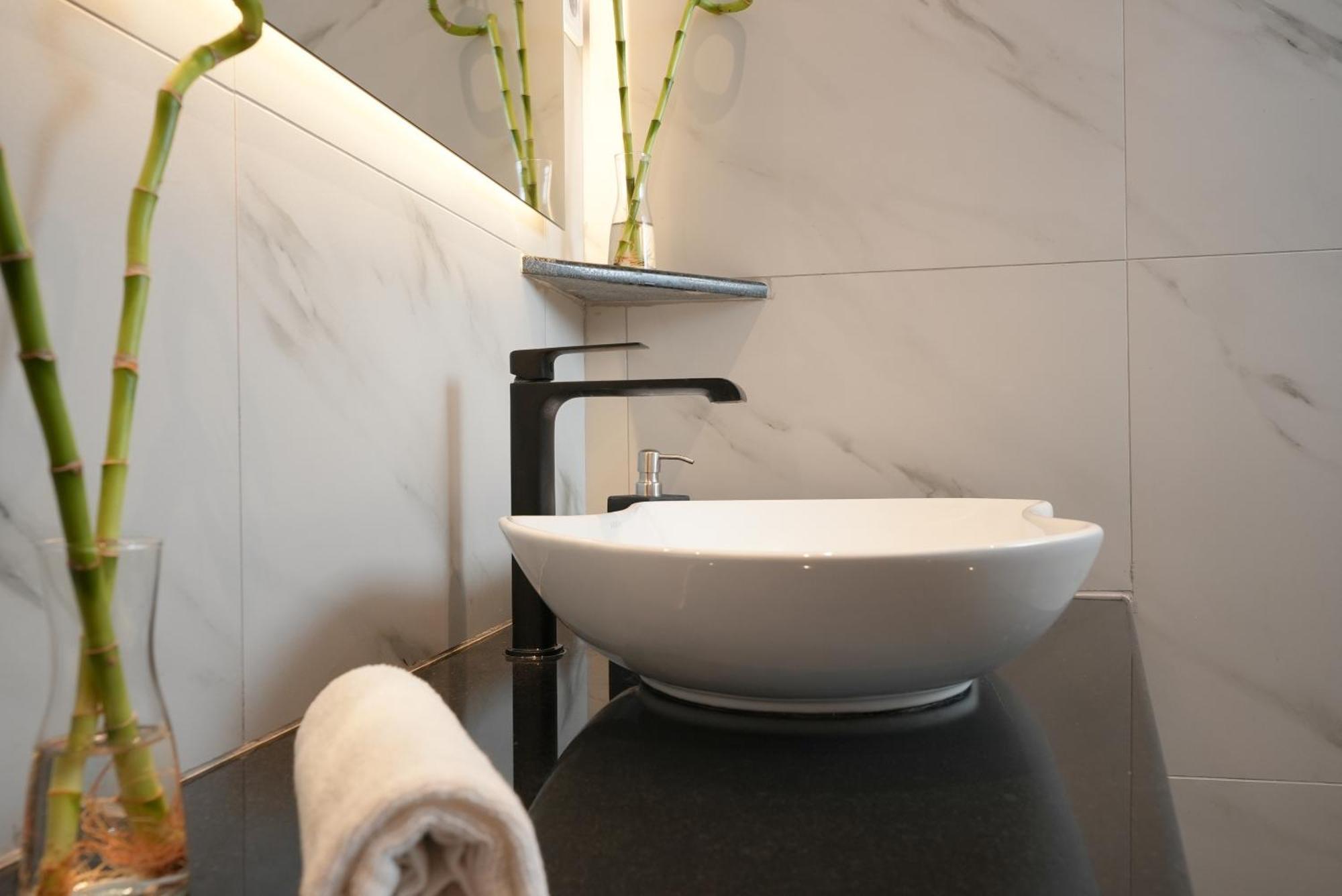 Syntagma Square, 50Sqm Nikis Luxurious Apartment Atenas Exterior foto